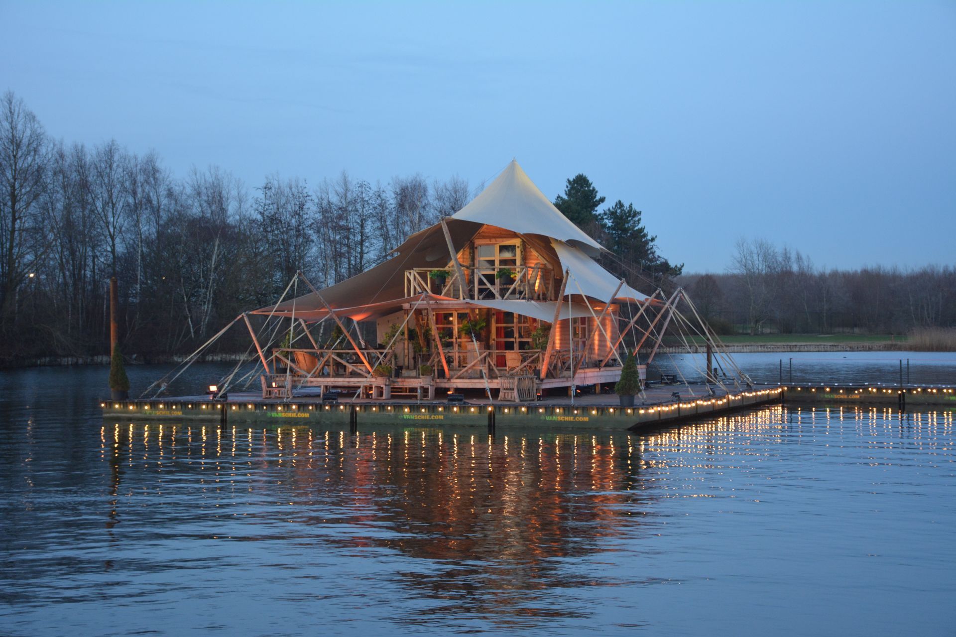Tensile structures that perfectly match with the new trend of barfoot luxury